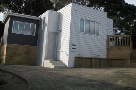 Photo of property in 1/19 Edgeworth Road, Glenfield, Auckland, 0629