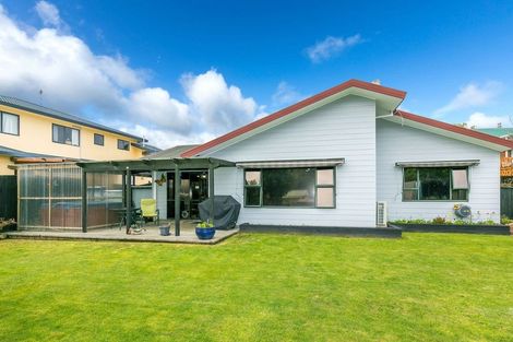 Photo of property in 64 Dixon Road, Glenview, Hamilton, 3206