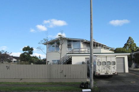 Photo of property in 119 Reeves Road, Pakuranga Heights, Auckland, 2010