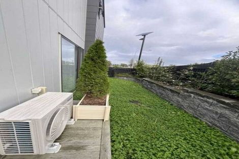 Photo of property in 14 Tukari Lane, Mangere Bridge, Auckland, 2022