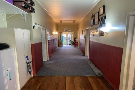 Photo of property in 34 Cloten Road, Stratford, 4332