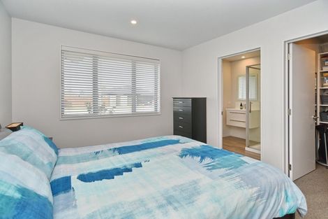 Photo of property in 2 Grasmere Close, Rangiora, 7400