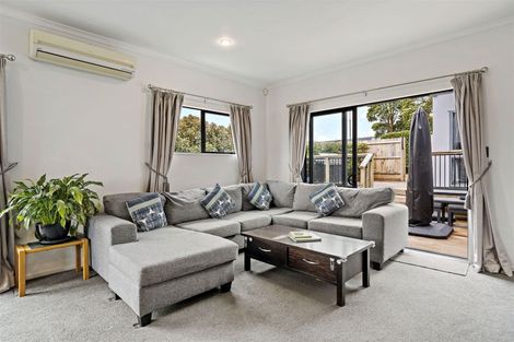Photo of property in 1 Pyrite Street, Westgate, Auckland, 0614