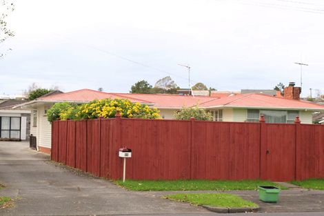 Photo of property in 1/92 Howe Street, Howick, Auckland, 2014