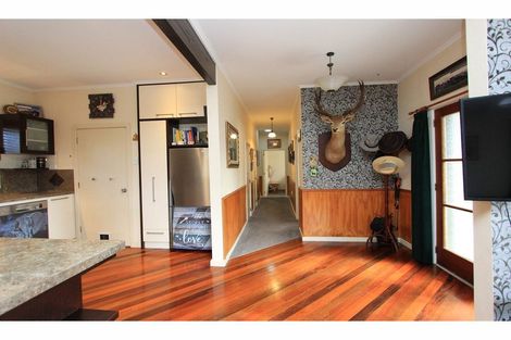 Photo of property in 21 Main Road, Havelock, 7100