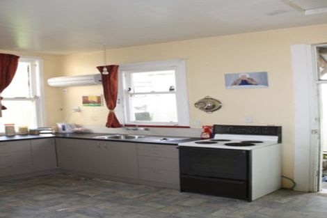 Photo of property in 877 George Street, North Dunedin, Dunedin, 9016