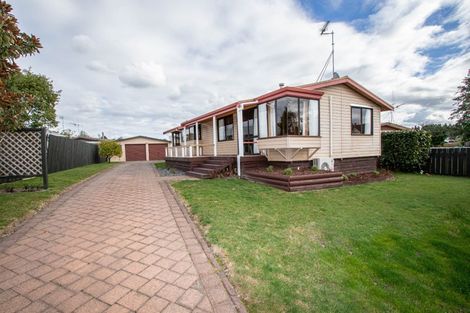 Photo of property in 5 Emma Place, Pukete, Hamilton, 3200