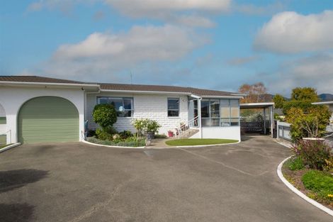 Photo of property in 2/3 Alyson Place, Stoke, Nelson, 7011