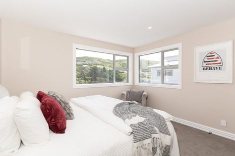 Photo of property in 22 Farnworth Terrace, Churton Park, Wellington, 6037