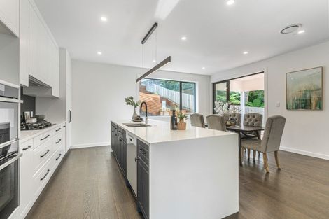 Photo of property in 44 Chatswood Grove, Chatswood, Auckland, 0626