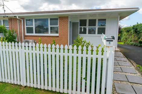 Photo of property in 1/15 Mays Road, Onehunga, Auckland, 1061