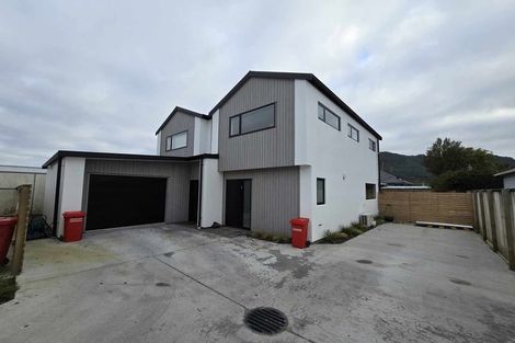Photo of property in 36a Oxford Crescent, Ebdentown, Upper Hutt, 5018