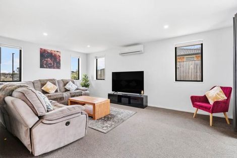 Photo of property in 23 Raithburn Terrace, Pokeno, 2402