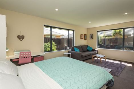Photo of property in 9 Sweet Waters Place, Woolston, Christchurch, 8023