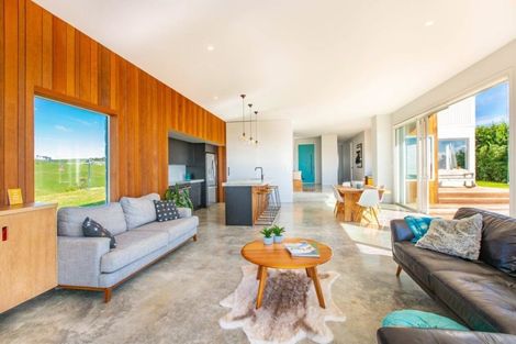 Photo of property in 497b Wainui Road, Raglan, 3297