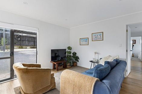 Photo of property in 1/13 Matipo Road, Te Atatu Peninsula, Auckland, 0610