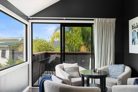 Photo of property in 107 Pacific View Drive, Whangamata, 3620