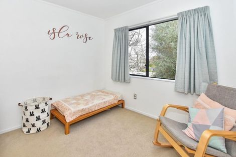 Photo of property in 113 Carnoustie Drive, Wattle Downs, Auckland, 2103