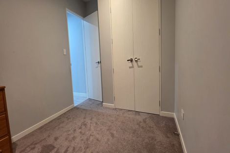 Photo of property in 5 Kate Duncan Drive, Swanson, Auckland, 0614