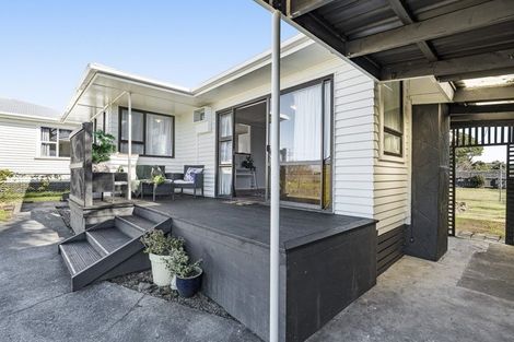 Photo of property in 14 Raleigh Street, Vogeltown, New Plymouth, 4310