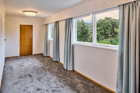 Photo of property in 27 Orr Crescent, Hutt Central, Lower Hutt, 5011