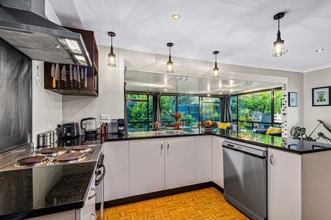 Photo of property in 119 West Harbour Drive, West Harbour, Auckland, 0618