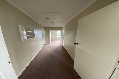 Photo of property in 6 Fields Road, Manurewa, Auckland, 2102