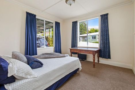 Photo of property in 30 Branxholm Street, Roxburgh, 9500