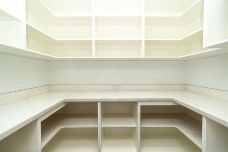 Photo of property in 10 Meadowpark Way, Matangi, Hamilton, 3283