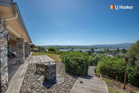 Photo of property in 21a Castle Street, Waihola, Milton, 9073