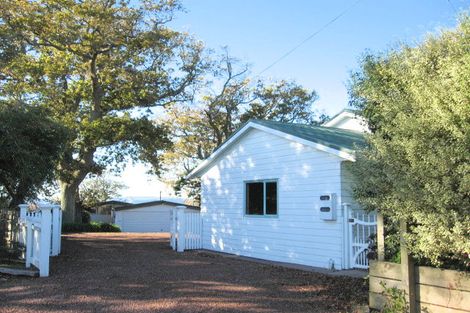Photo of property in 87 Bleakhouse Road, Howick, Auckland, 2014