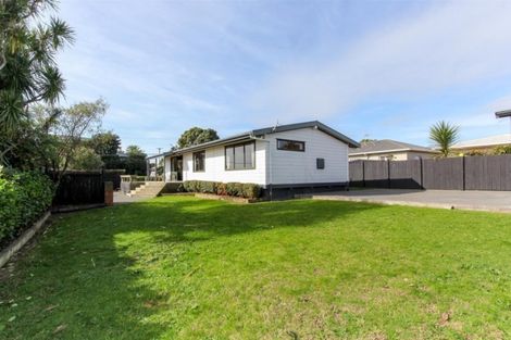 Photo of property in 28 Fitzroy Road, Fitzroy, New Plymouth, 4312