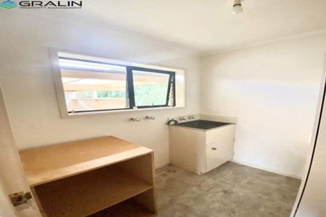 Photo of property in 2/332 West Coast Road, Glen Eden, Auckland, 0602