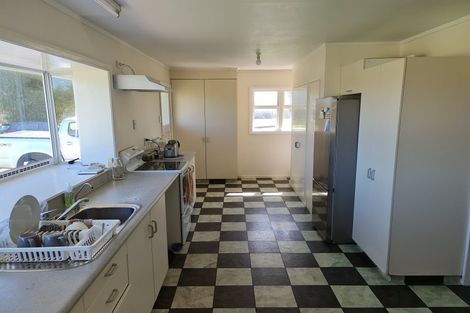 Photo of property in 2 Larsen Street, Cape Foulwind, Westport, 7892