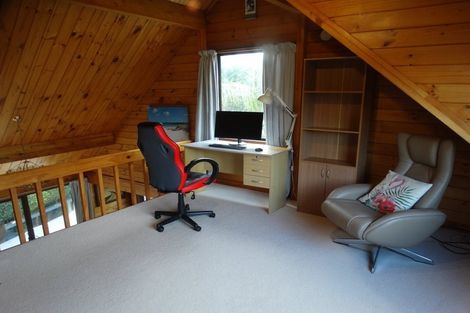 Photo of property in 1/7 Fernbird Place, Massey, Auckland, 0614