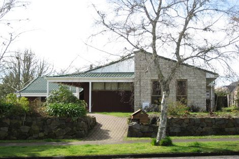 Photo of property in 52 Cressida Avenue, Stratford, 4332