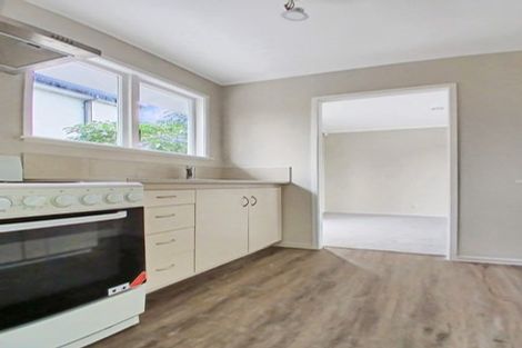Photo of property in 1/11 Talavera Place, Te Atatu South, Auckland, 0602
