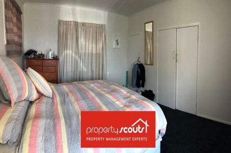 Photo of property in 1/70 Flanshaw Road, Te Atatu South, Auckland, 0610