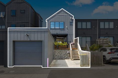Photo of property in 100 Tarapuka Road, Westgate, Auckland, 0814