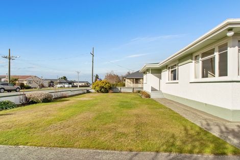 Photo of property in 20 Rugby Street, Waimate, 7924