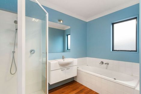 Photo of property in 2 Breton Close, Northwood, Christchurch, 8051