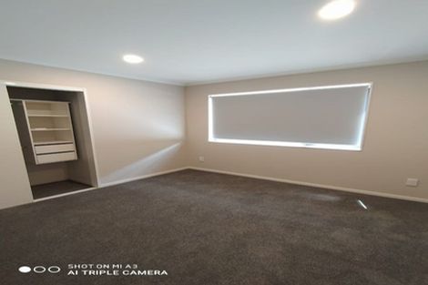 Photo of property in 32 Combat Street, Papakura, 2110