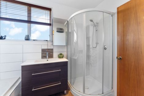 Photo of property in 2/54 Hudson Street, Bryndwr, Christchurch, 8053