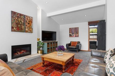 Photo of property in 33 Lynfield Avenue, Ilam, Christchurch, 8041