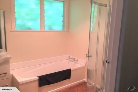 Photo of property in 91c Woodglen Road, Glen Eden, Auckland, 0602