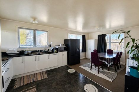 Photo of property in 12a Mcentee Street, Papakura, 2110
