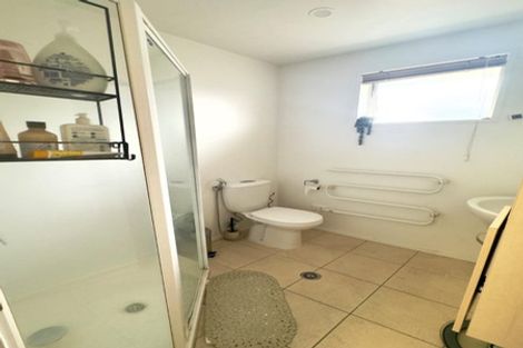 Photo of property in 11 Opito Way, East Tamaki, Auckland, 2013