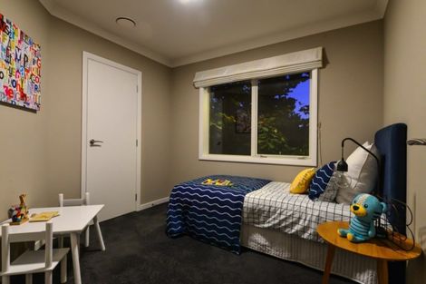 Photo of property in 2 Amokura Crescent, Flagstaff, Hamilton, 3210