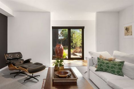 Photo of property in 86 Wairakei Road, Bryndwr, Christchurch, 8052