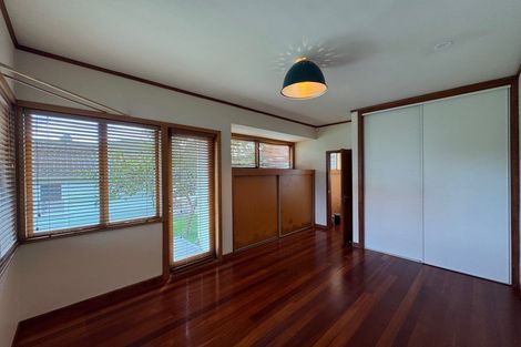 Photo of property in 41 Queensway, Three Kings, Auckland, 1024